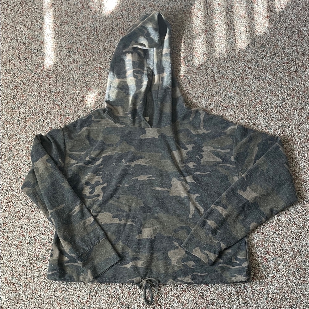 Socialite Camouflage Crop Top